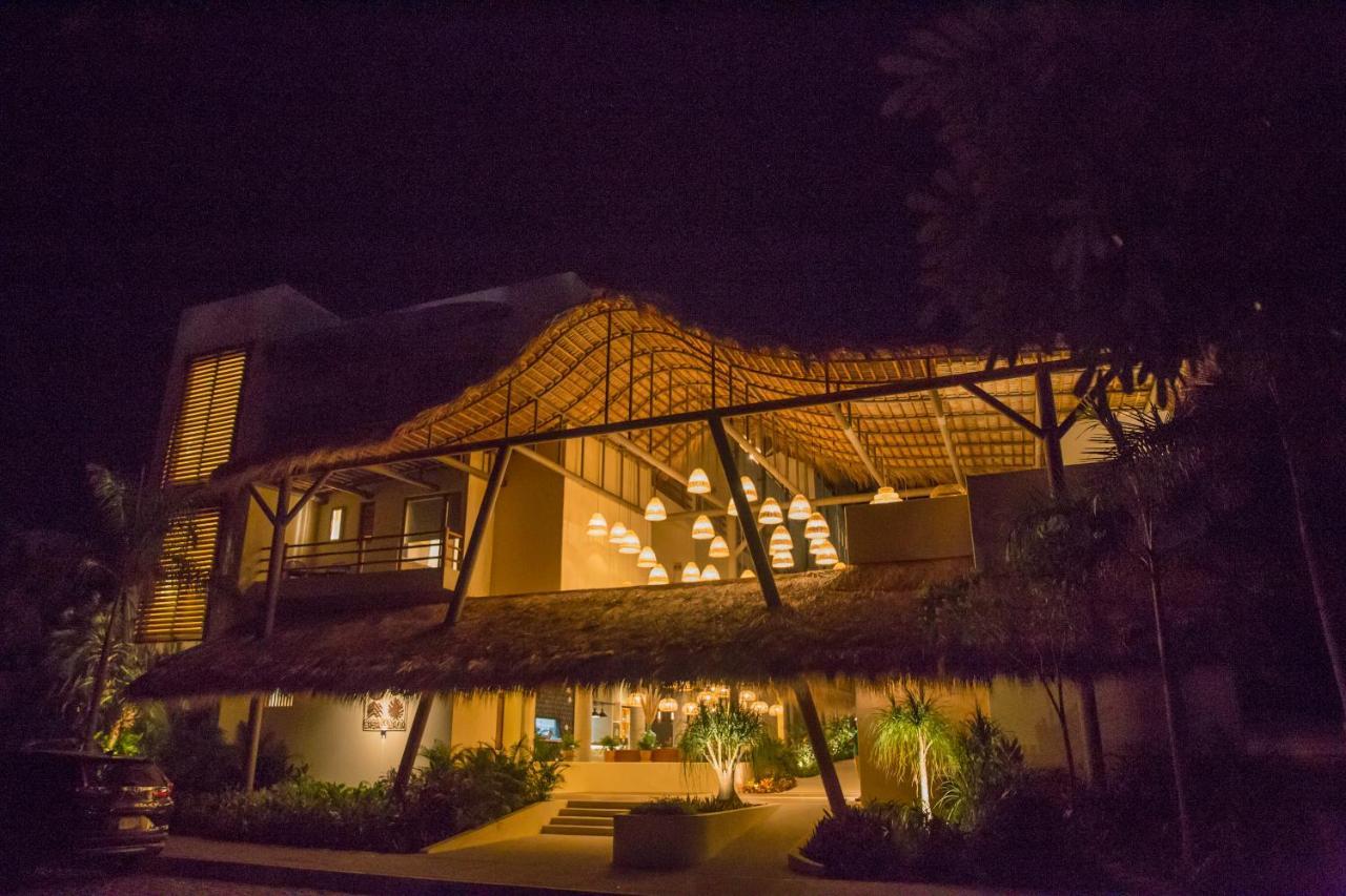 Hotel Casa Bocana Santa Cruz Huatulco Exteriör bild